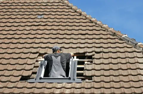 Pose de velux - Neuvilly