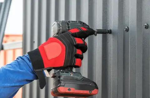 Travaux de zinguerie - Neuvilly